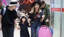 黄磊女儿最新爆料,家庭生活温馨瞬间，独家爆料引发网友热议